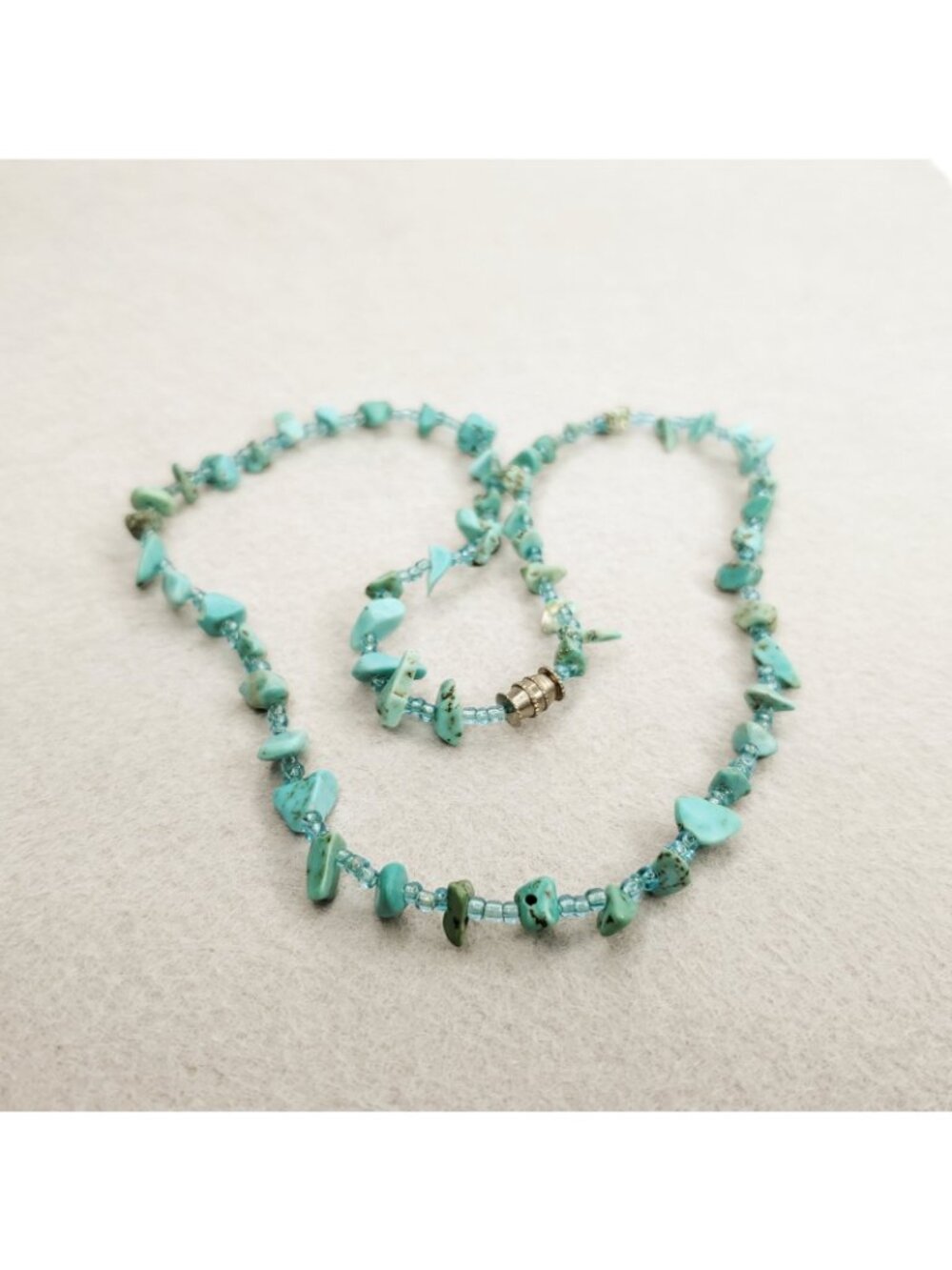 Turquoise Chip Beaded Necklace Seed Beads 19" Western Boho - Picture 2 of 6